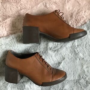 Camper brown lotta Oxford lace up heel formal leather shoes